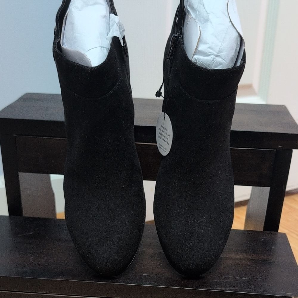 Giani Bernini Artemyssf Faux Suede Black Memory Foam Ankle Boots Sz 12M NEW - Picture 4 of 7